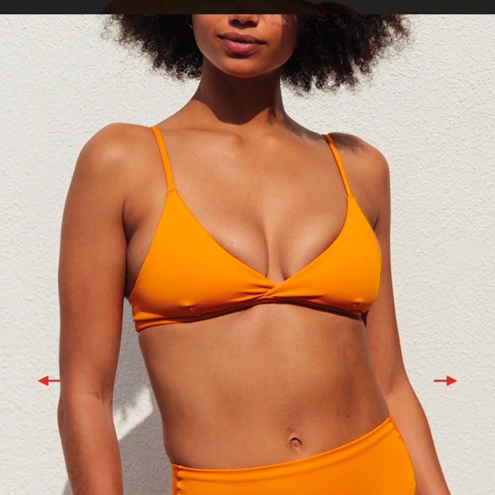 Left on Friday top in Marigold